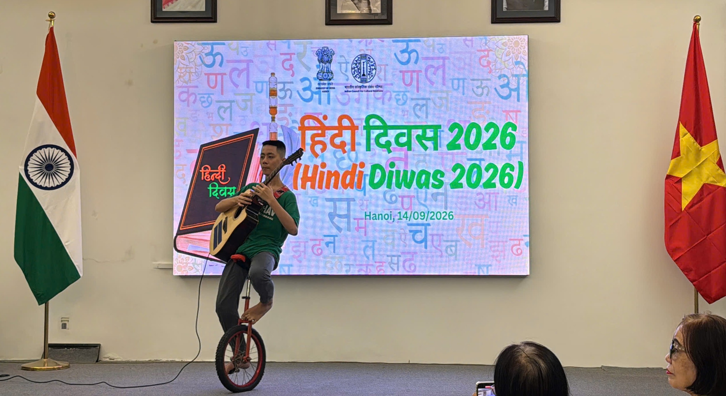 🇻🇳🤝🇮🇳 T&Acirc;M VIỆT GIAO LƯU, BIỂU DIỄN TẠI NG&Agrave;Y TIẾNG HINDI
